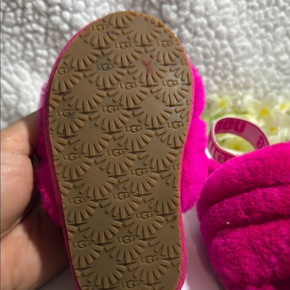 UGG Pink Baby Walker Shoes Plush Comfort - Picture 2 of 4